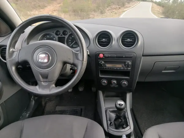 SEAT Ibiza 1.2 12V Reference 4