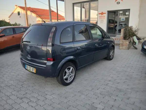 Opel Meriva 1.3 CDTI Cosmo 3