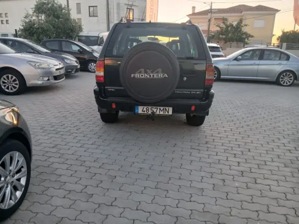 Opel Frontera 2.2 DTi 3