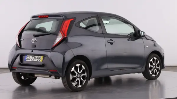 Toyota Aygo X 1.0 X-Play Plus MM 4