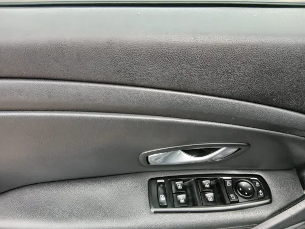 Renault Mégane Outro 12