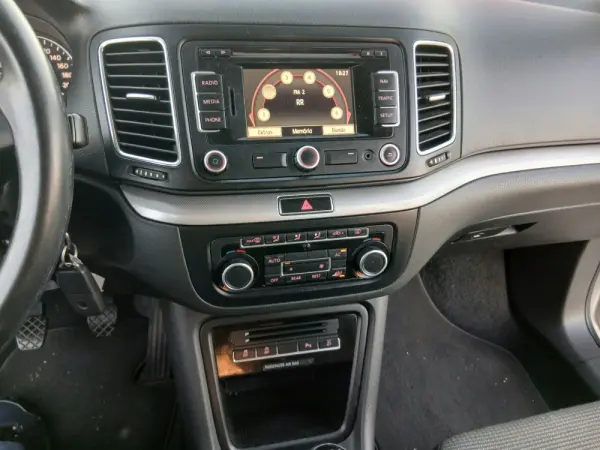 Volkswagen Sharan 2.0 TDI 19