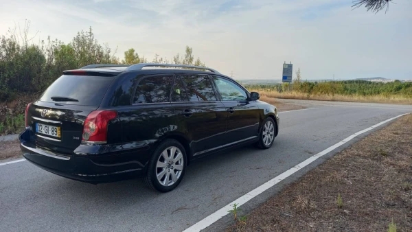 Toyota Avensis SW 2.0 D-4D Sol+GPS 3