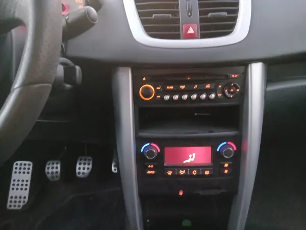 Peugeot 207 1.4 HDi Active 8