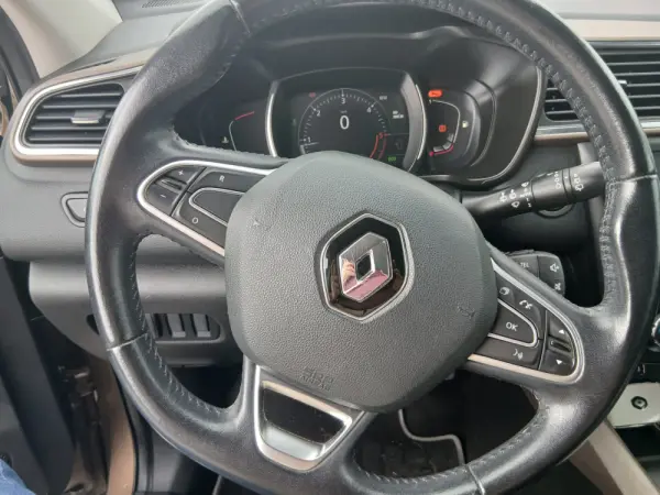 Renault Kadjar 1.5 dCi Exclusive 8