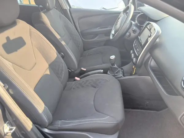 Renault Clio 0.9 TCE 6
