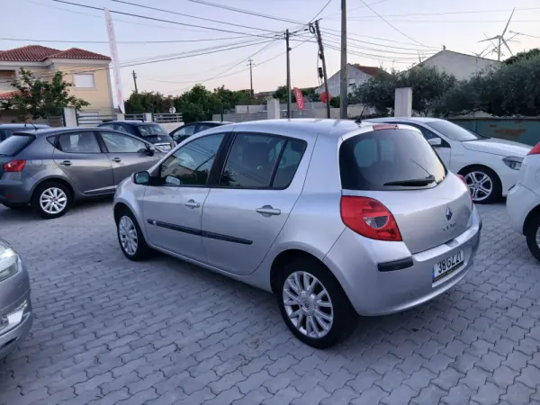 Renault Clio 1.2 TCE Dynamique S 5