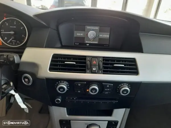 BMW 520 dA Touring 10