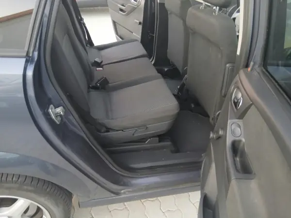 Opel Meriva 1.3 CDTI Cosmo 11
