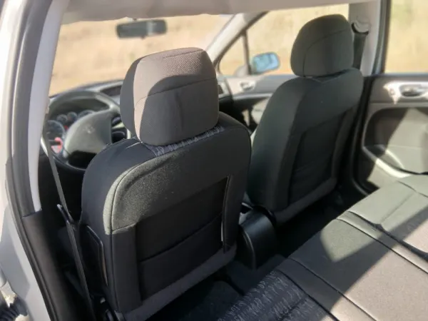 Peugeot 307 1.4 16V Executive 14