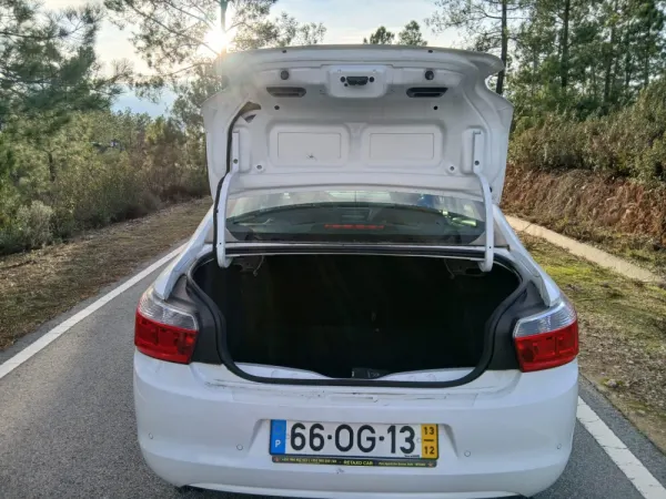 Citroën C-Elysée 1.6 HDi Exclusive 8