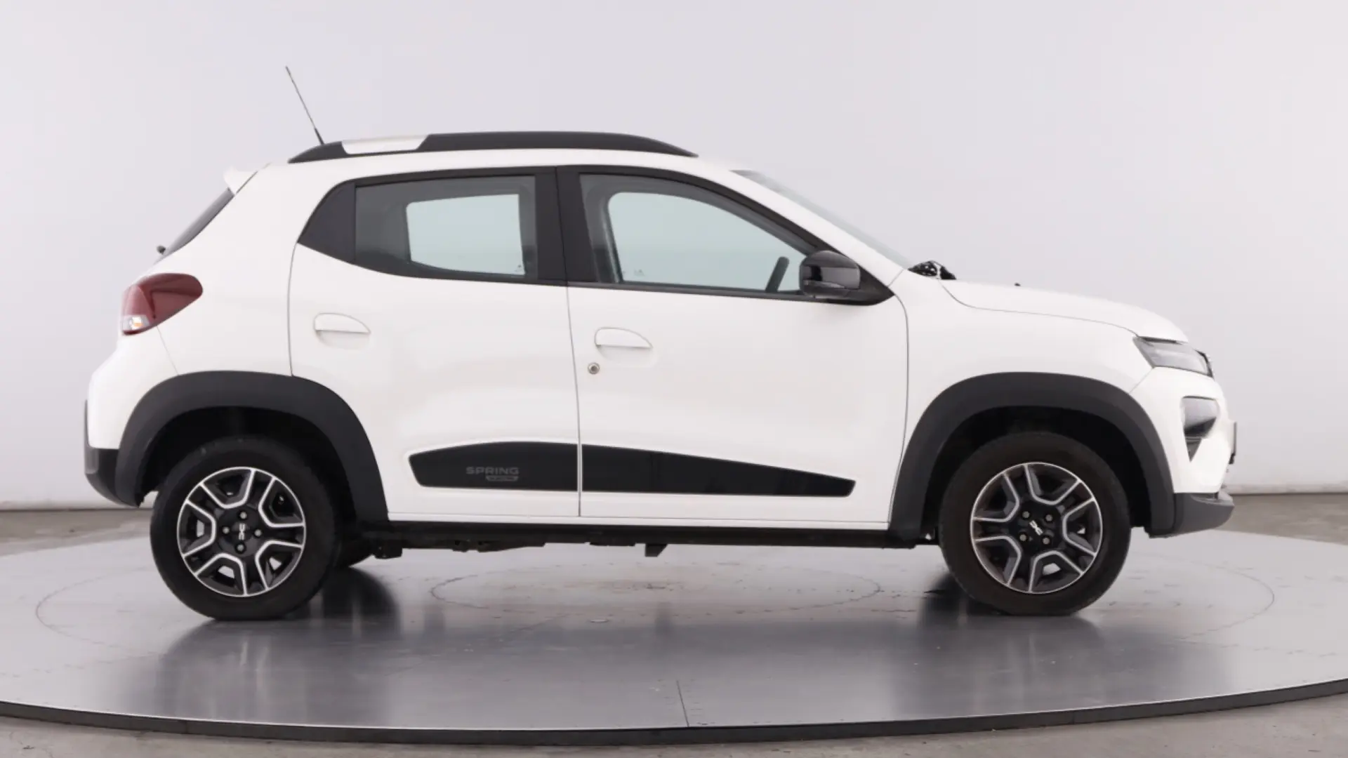 Dacia Spring Electric 45 Essential 7