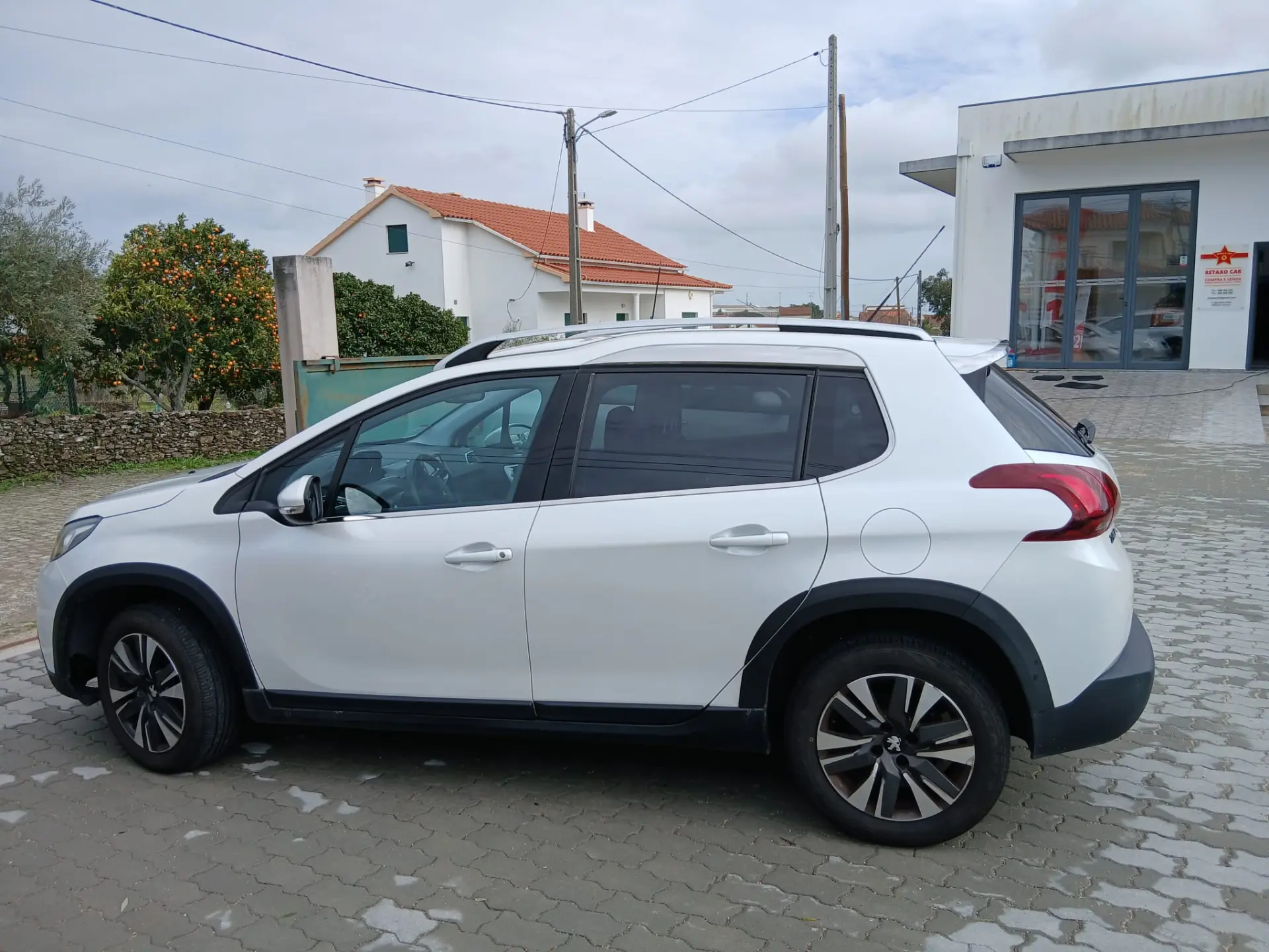 Peugeot 2008 1.6 BlueHDi Allure 3