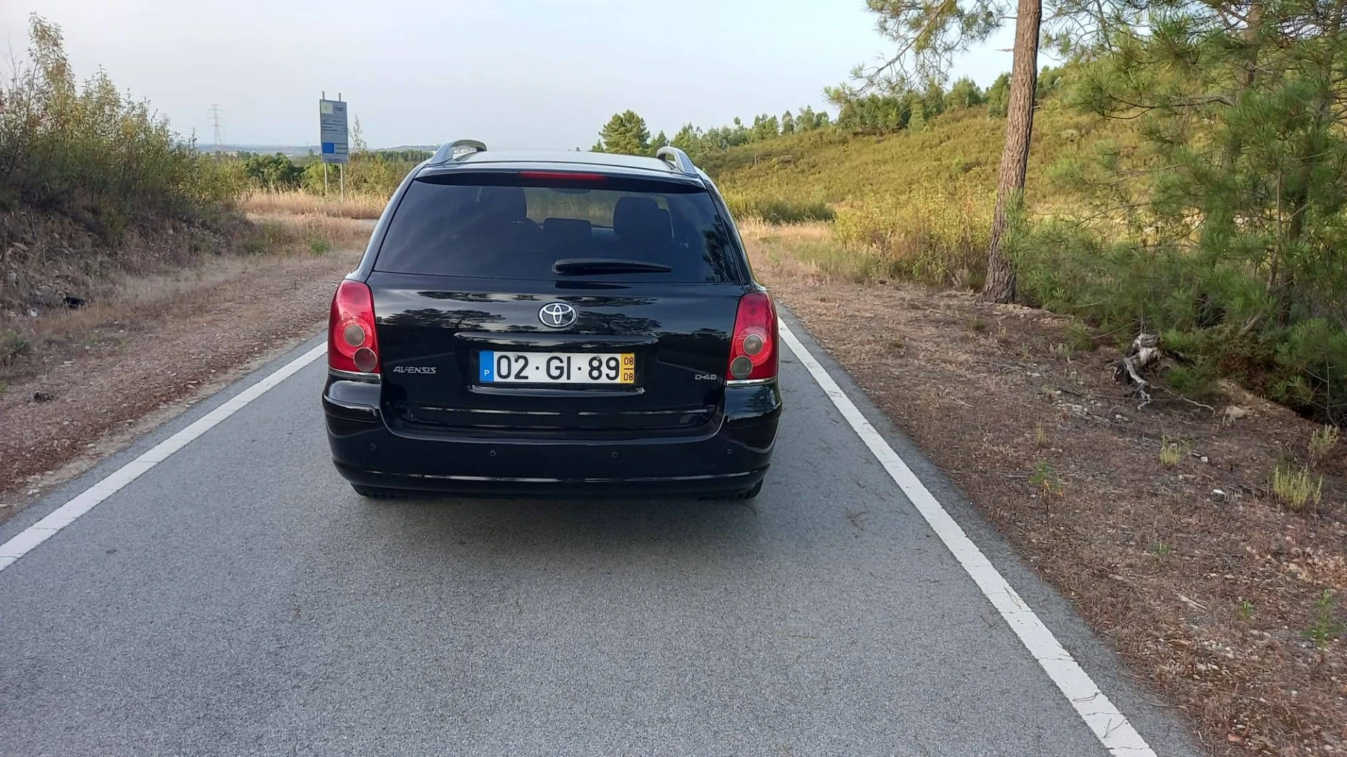 Toyota Avensis SW 2.0 D-4D Sol+GPS 4