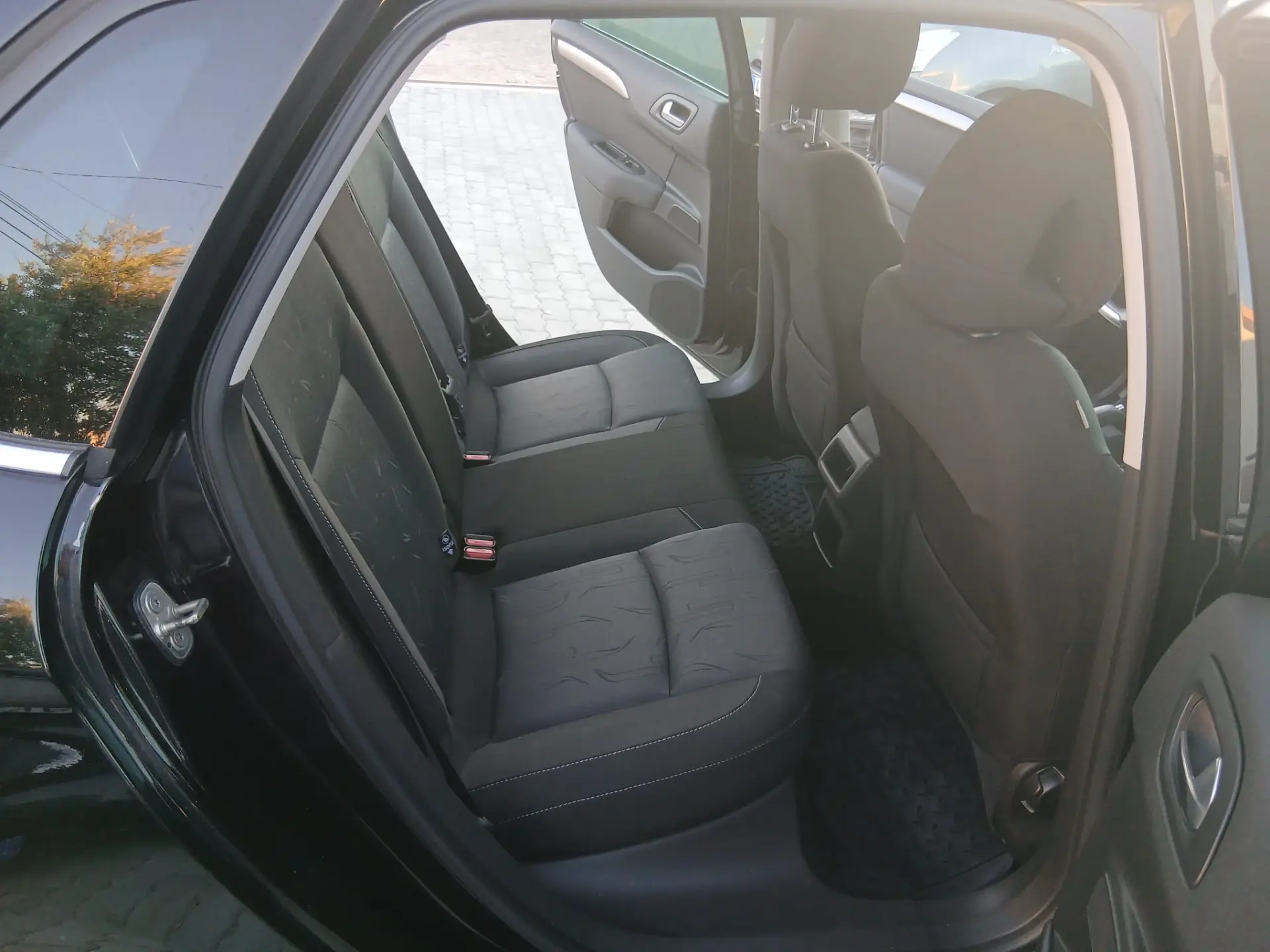 Citroen C4 1.6 HDi Business 11