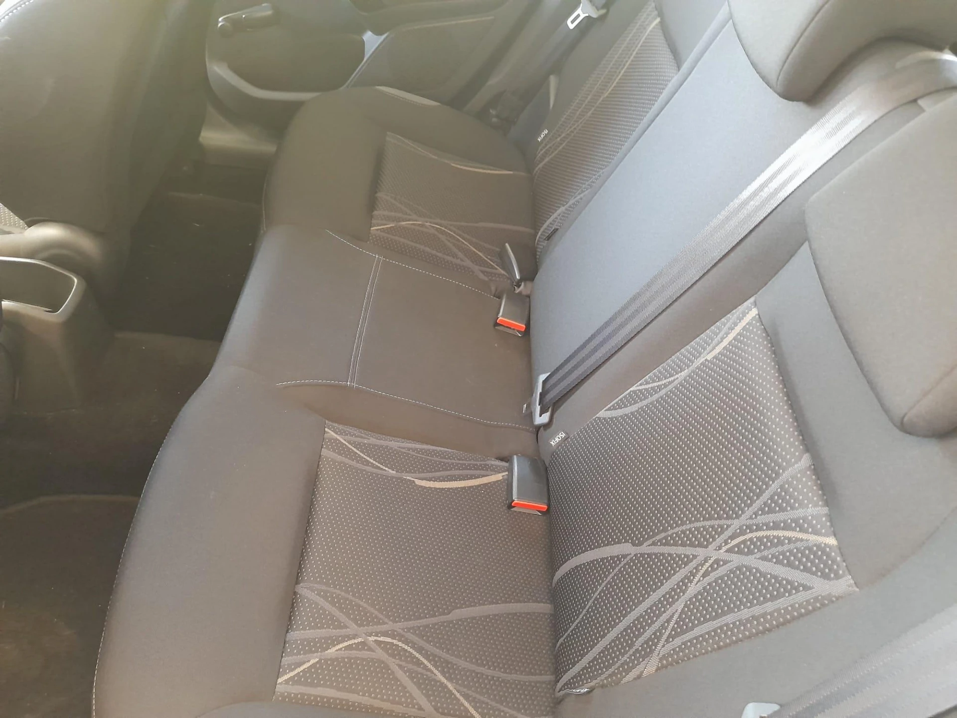 Peugeot 208 1.6 e-HDi Allure 13