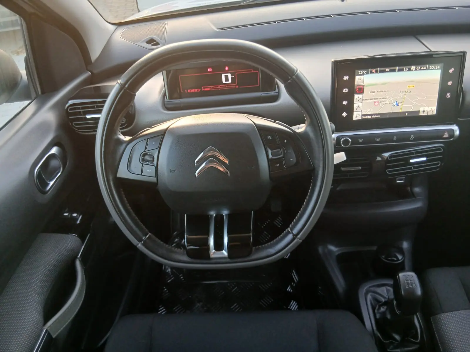 Citroen C4 Cactus Outro 10