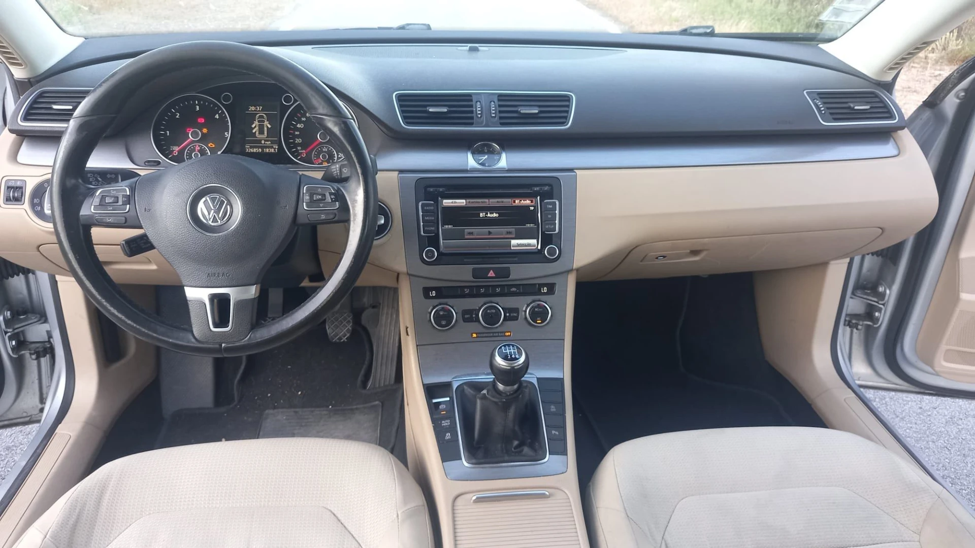 Volkswagen Passat 1.6 TDI BlueMotion 6