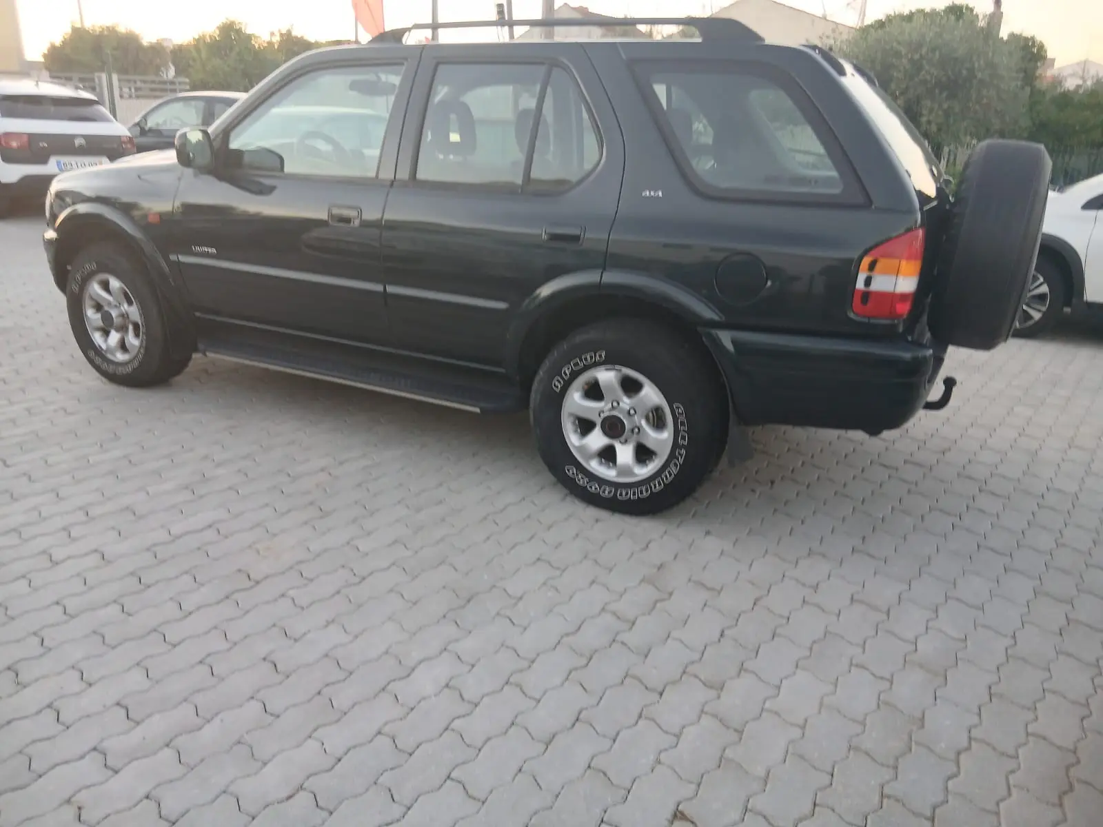 Opel Frontera 2.2 DTi 10