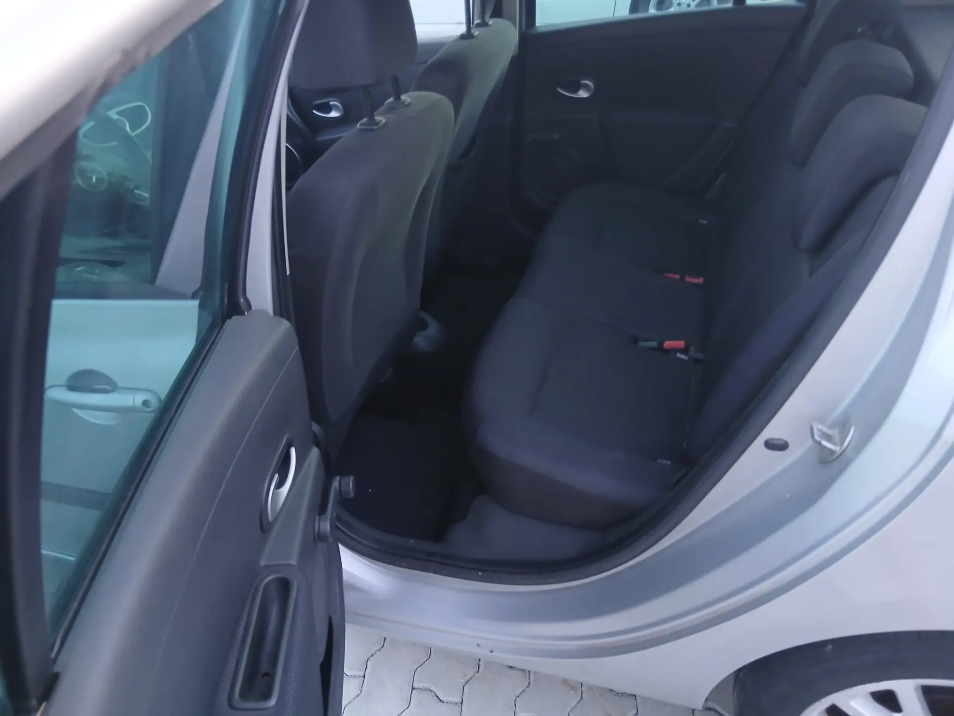 Renault Clio 1.2 TCE Dynamique S 12