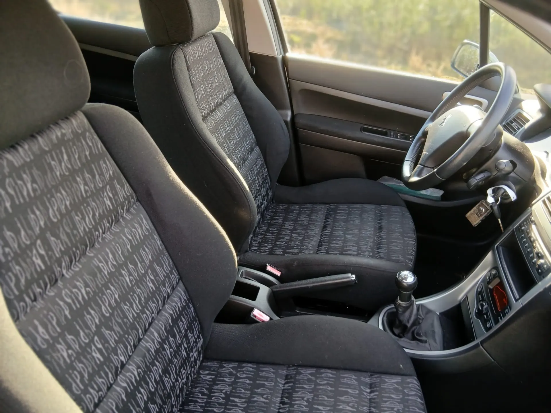 Peugeot 307 1.4 16V Executive 13