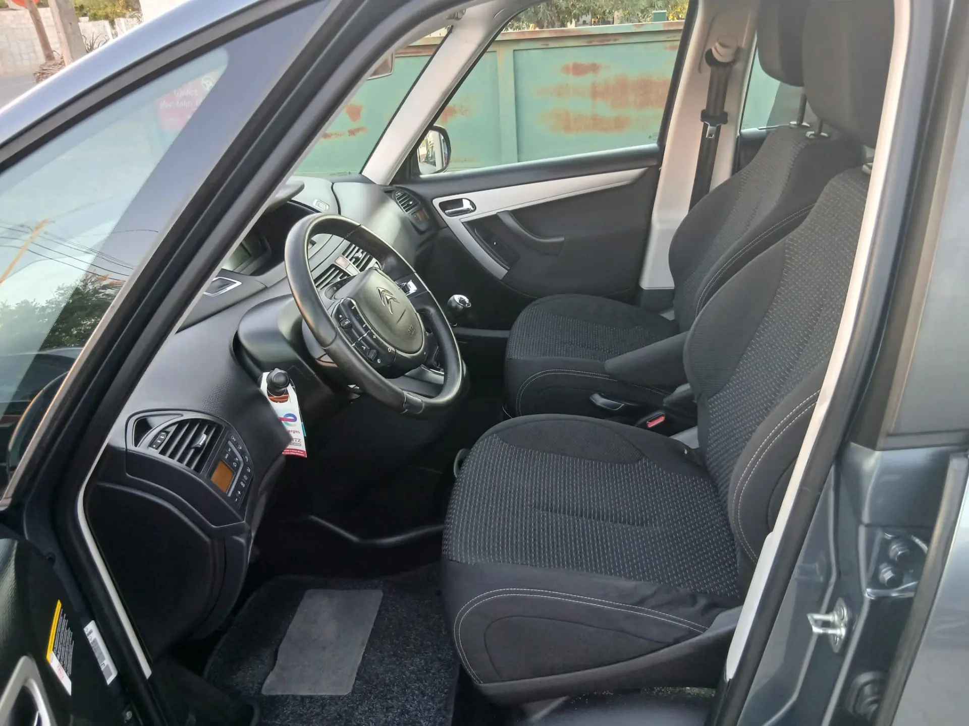Citroen C4 Picasso 1.6 HDi Exclusive 135g 11