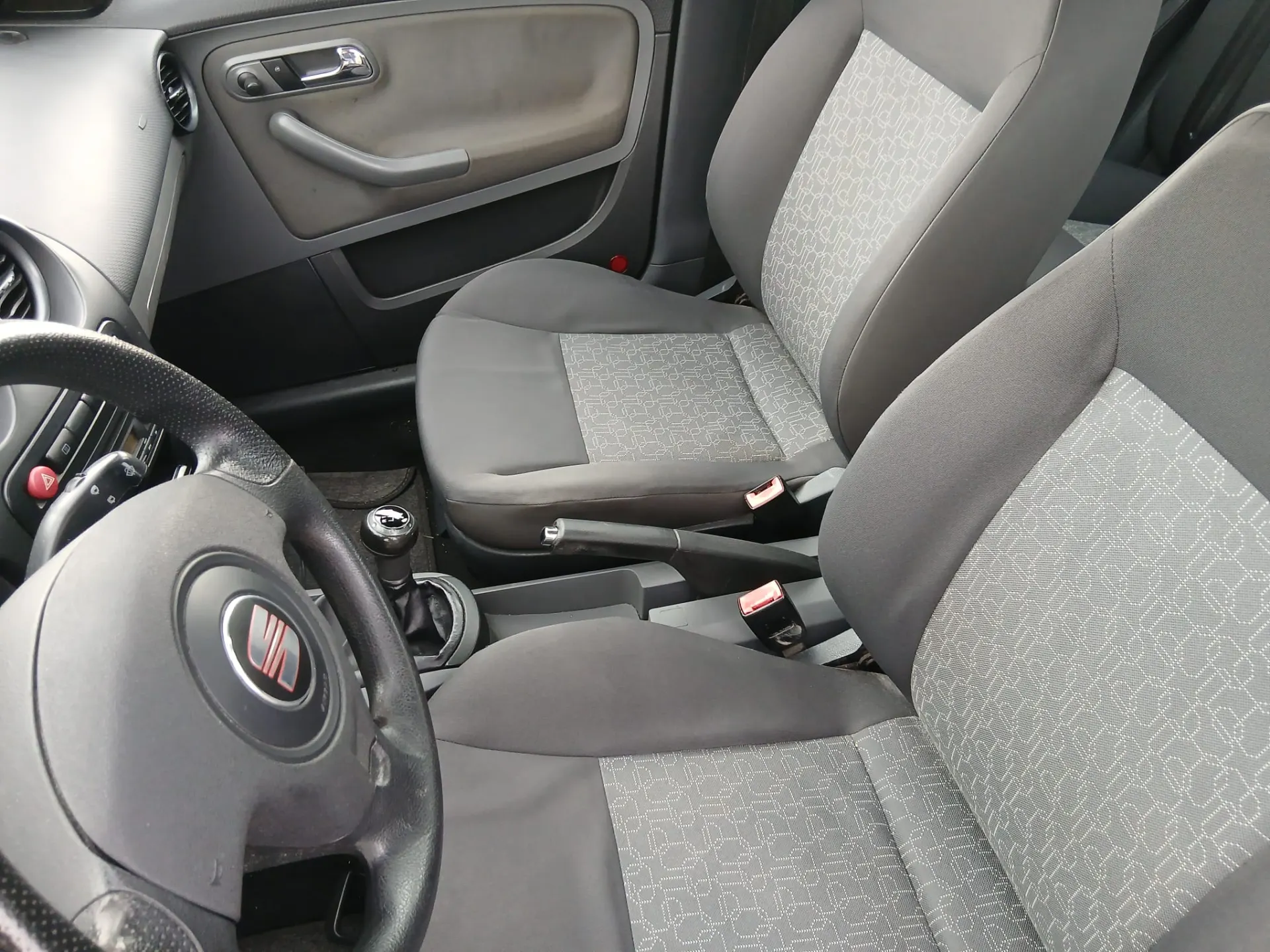 SEAT Ibiza 1.2 12V Reference 7