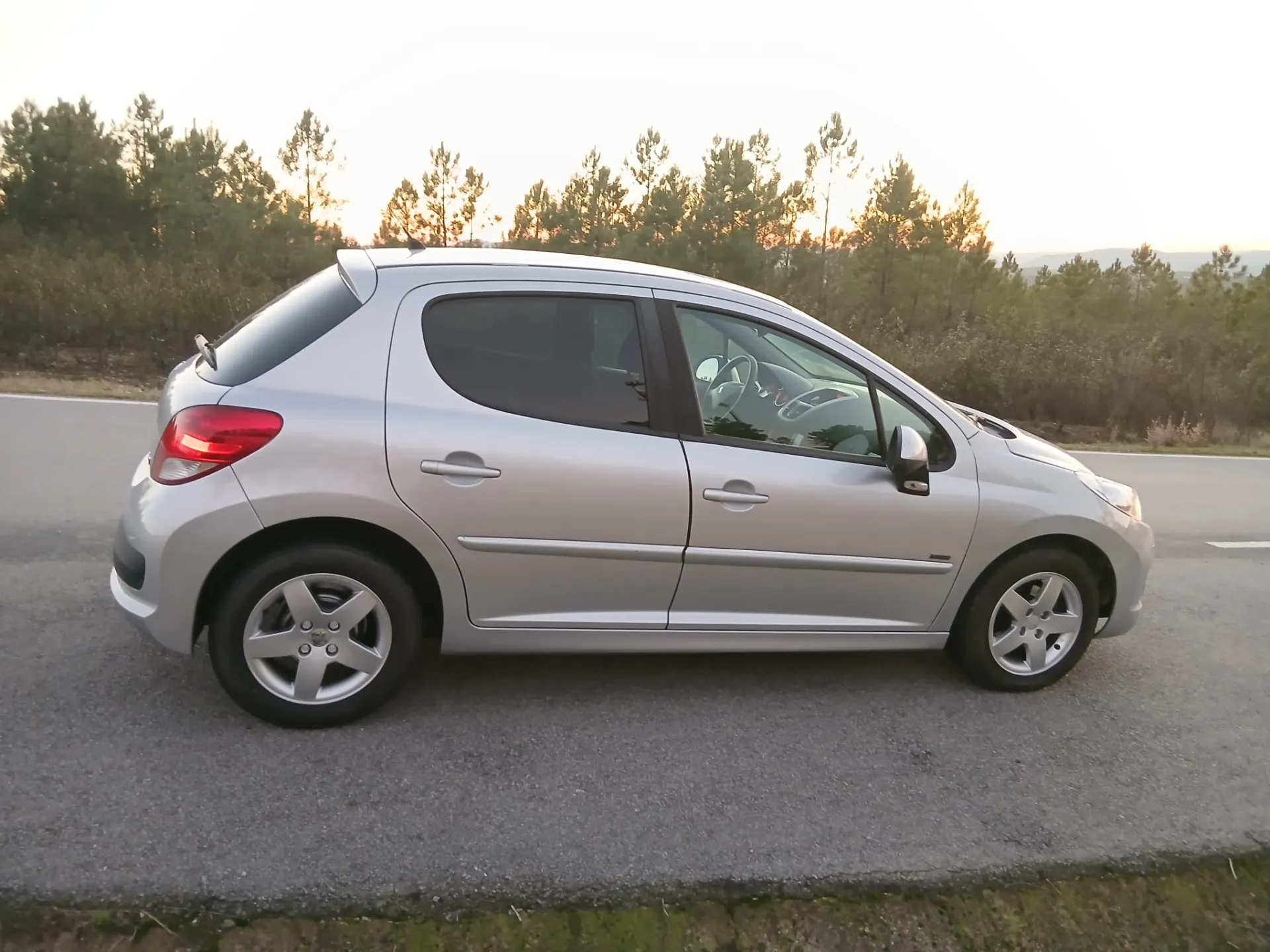 Peugeot 207 1.4 HDi Active 5