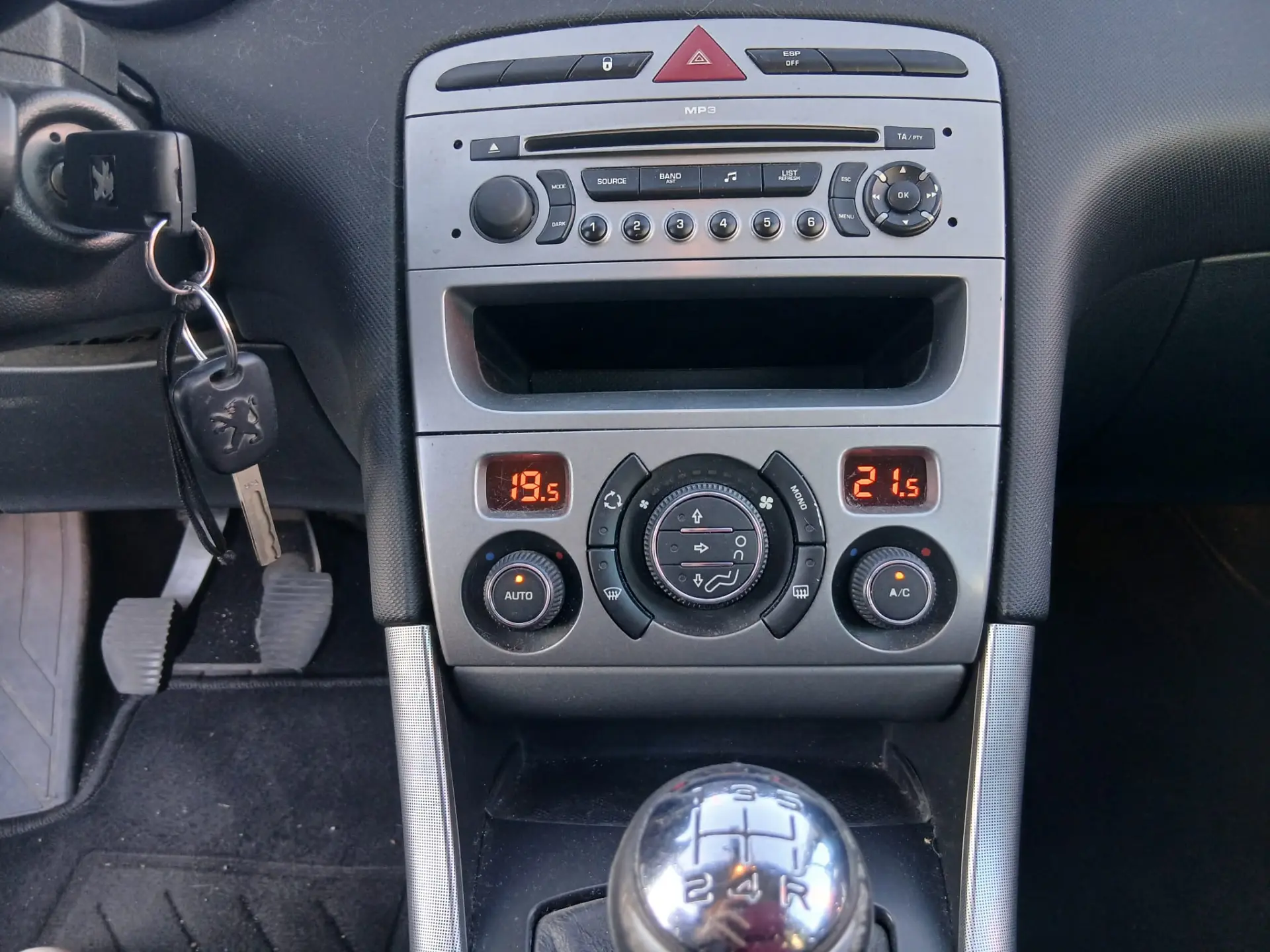 Peugeot 308 1.6 HDi Executive 14