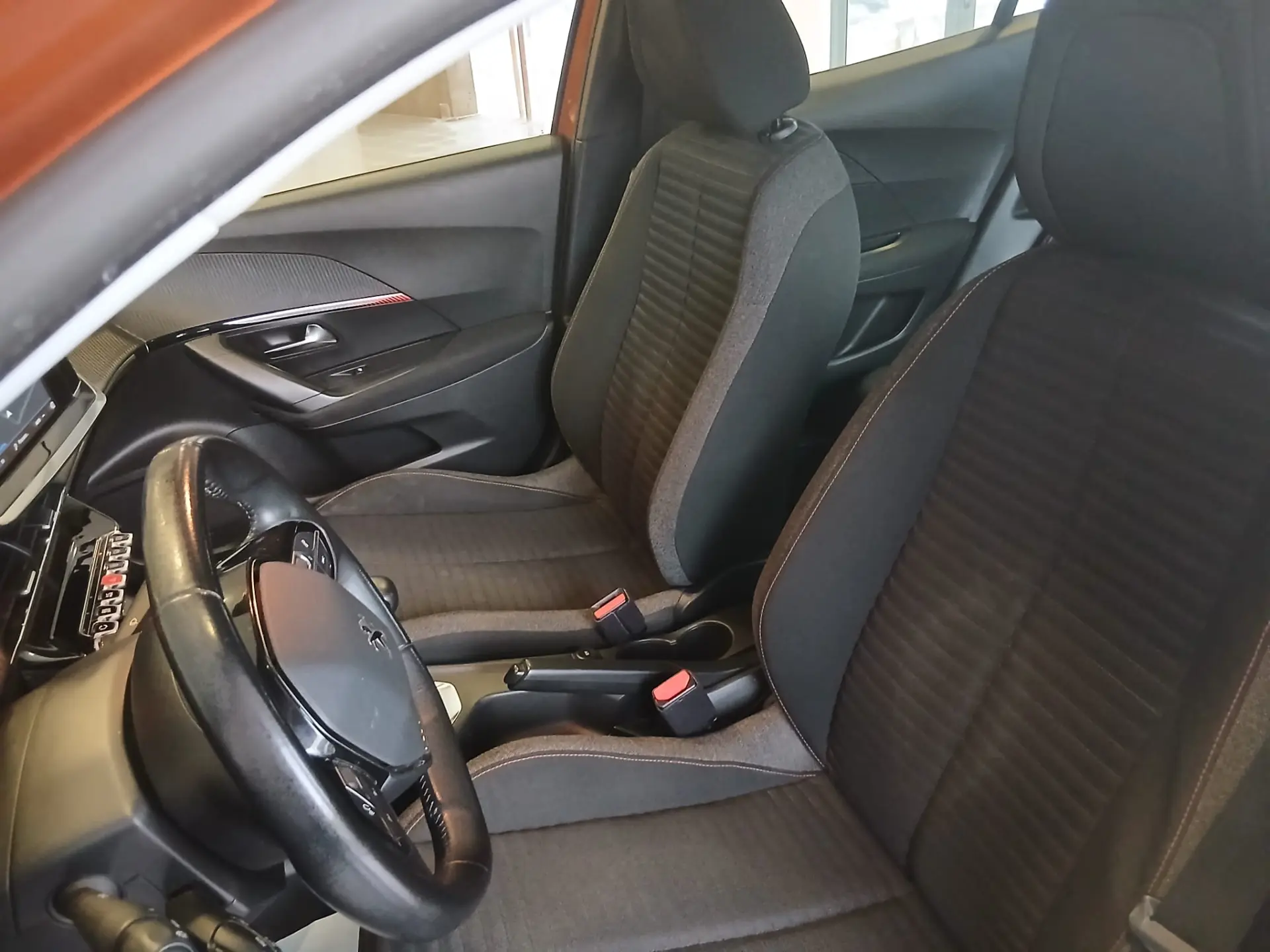 Peugeot 2008 1.2 PureTech Active Pack 10