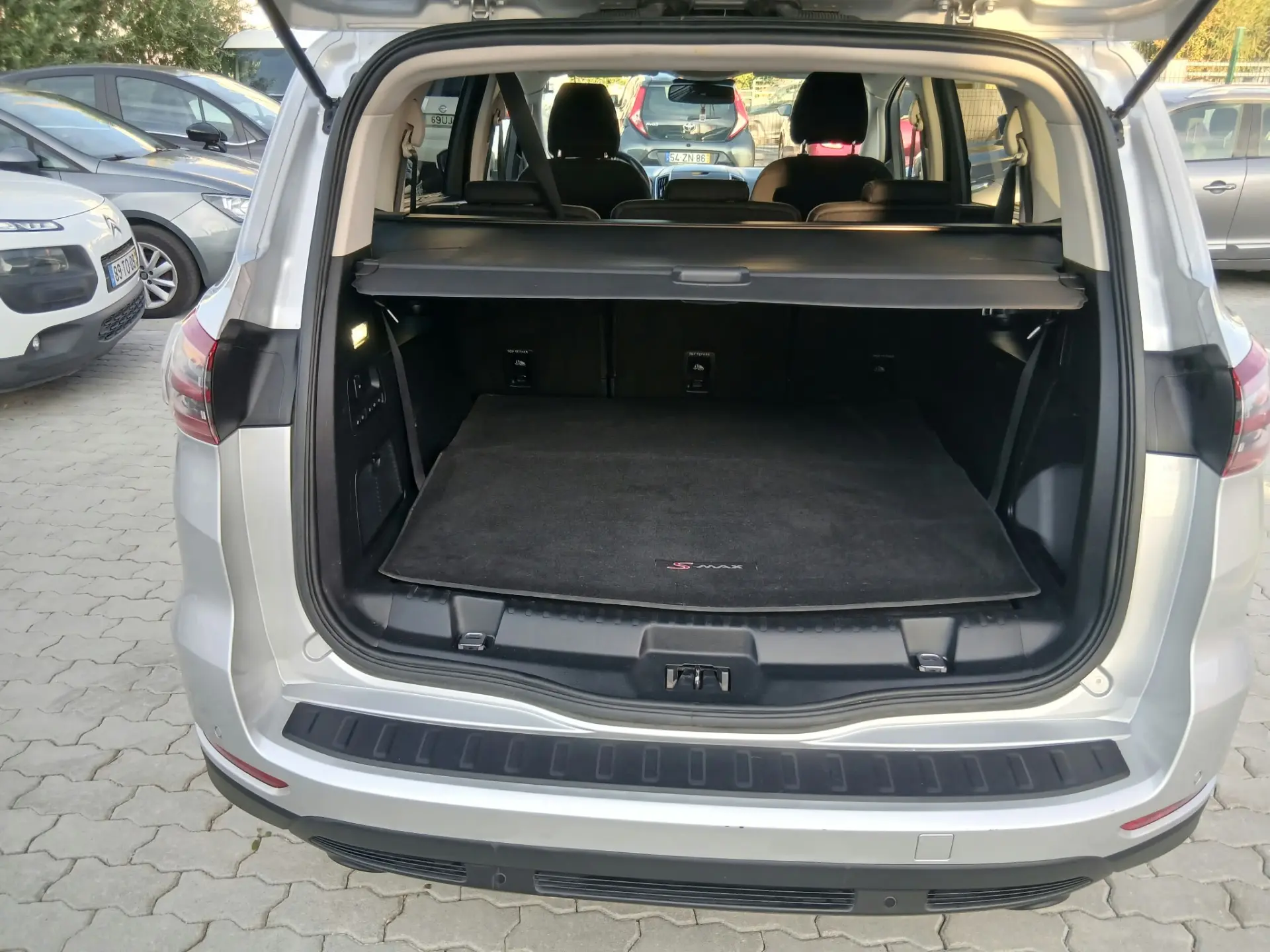 Ford S-Max 2.0 TDCi Trend 19