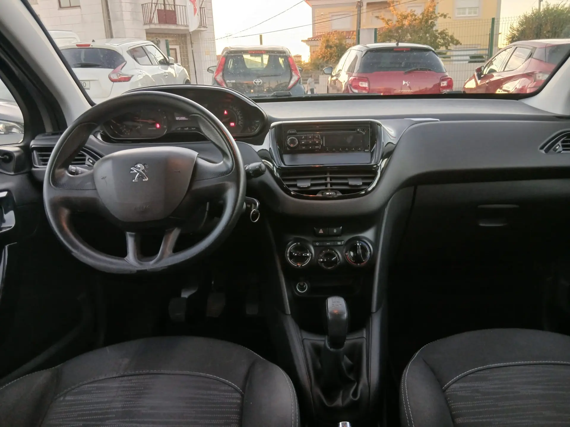 Peugeot 208 1.4 HDi 11