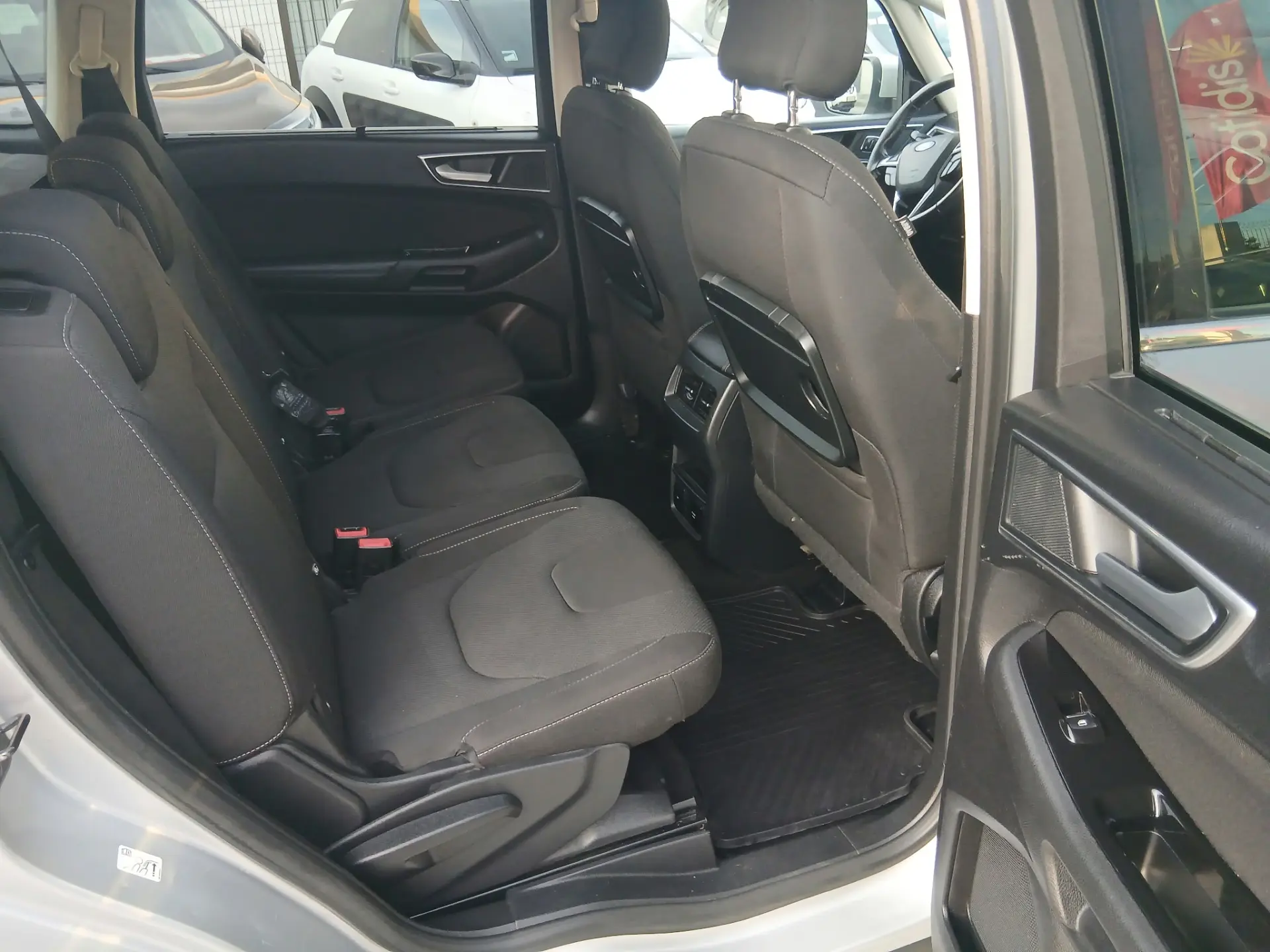 Ford S-Max 2.0 TDCi Trend 10