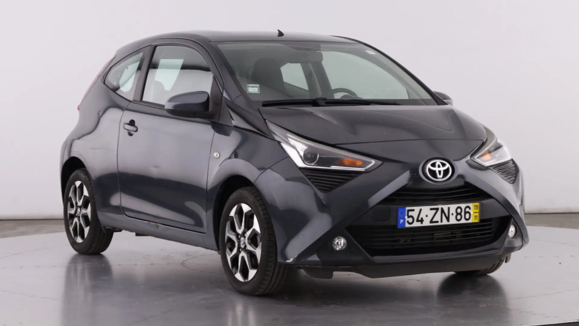 Toyota Aygo X 1.0 X-Play Plus MM 3