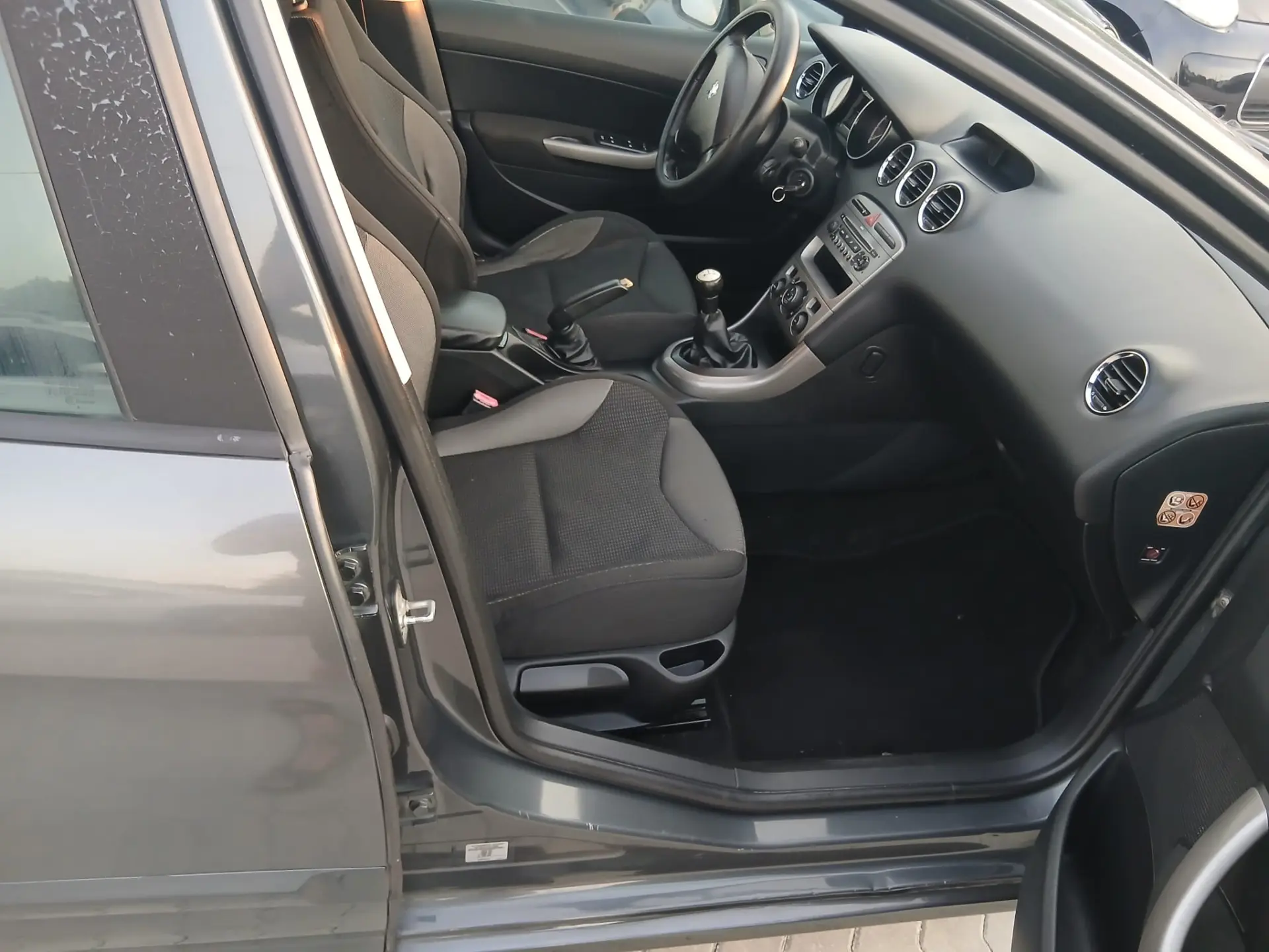 Peugeot 308 Outro 12