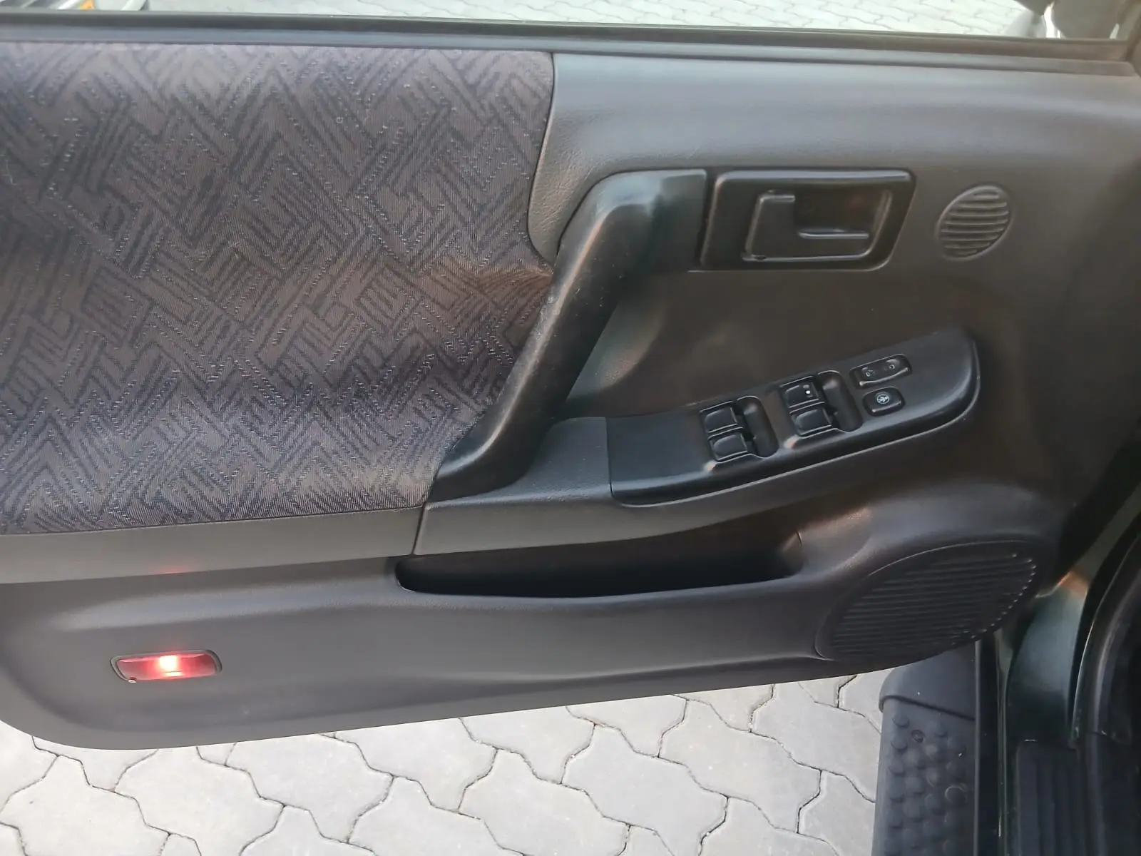Opel Frontera 2.2 DTi 19