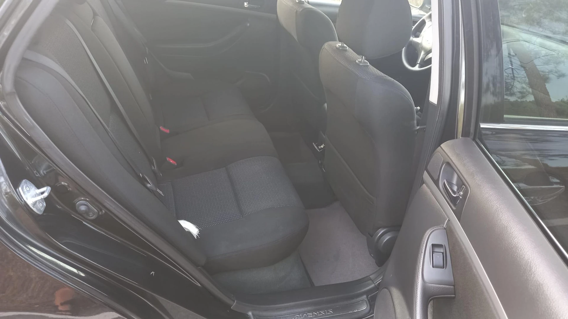 Toyota Avensis SW 2.0 D-4D Sol+GPS 11