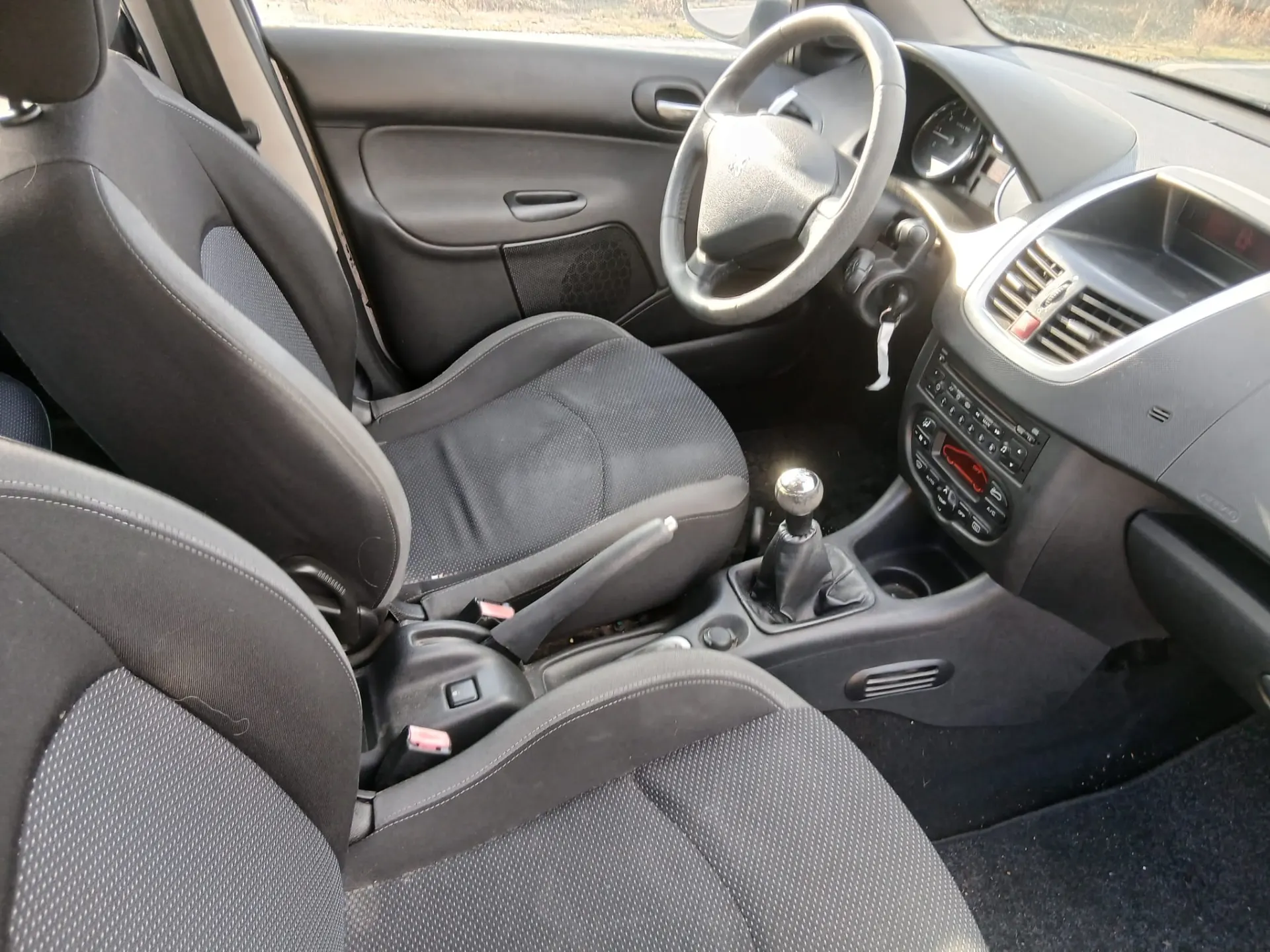 Peugeot 206+ 1.1 Trendy 12