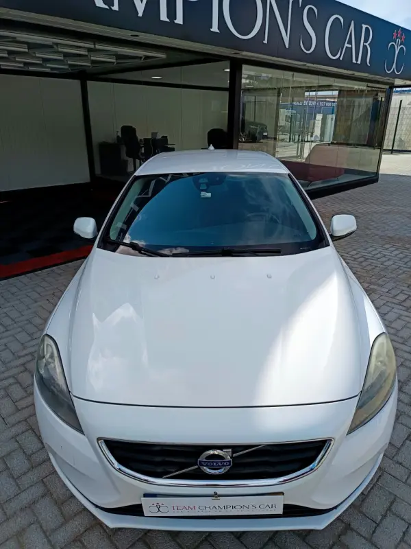 Volvo V40 1.6 D2 Eco Momentum 3