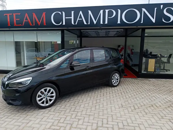 BMW 216 Gran Tourer i 6