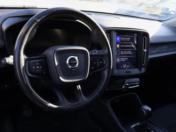 Volvo XC 40 2.0 D3 10