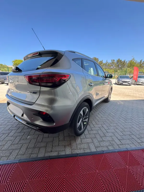 MG ZS Maximal Luxury 5