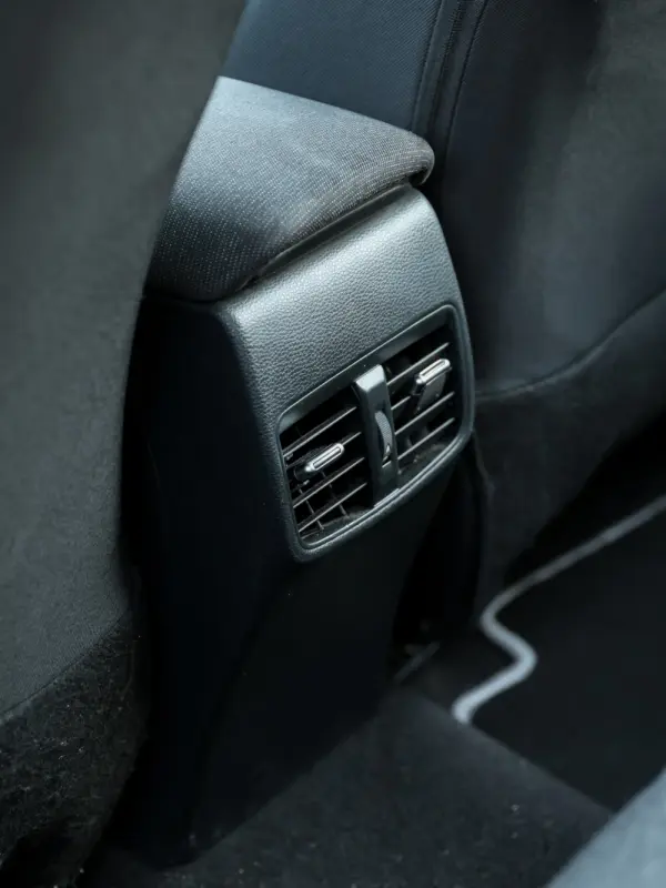 Toyota Corolla 4