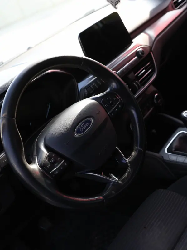 Ford Focus 1.5 EcoBlue S&S ACTIVE 13