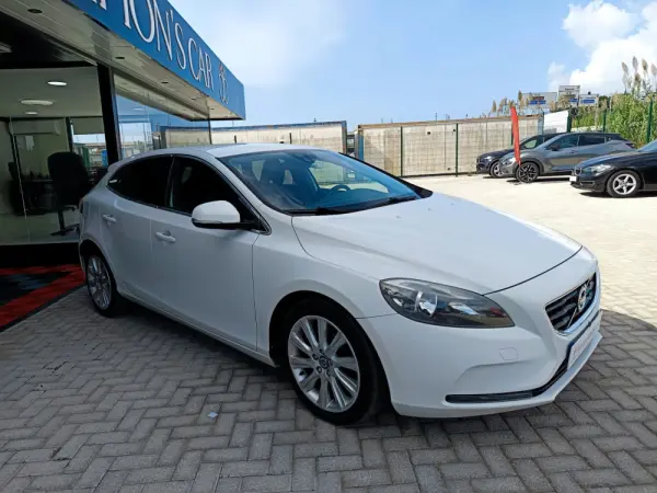Volvo V40 1.6 D2 Eco Momentum 2