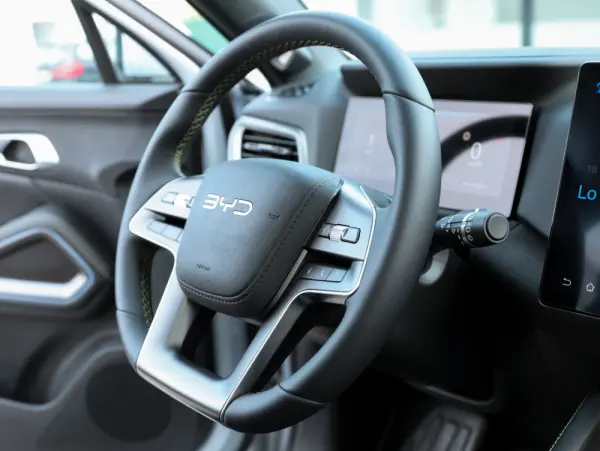 BYD Atto 2 45.1 kWh Boost 13