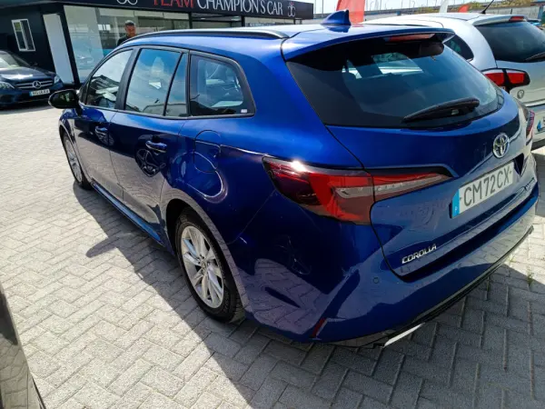 Toyota Corolla 1.8 Hybrid Active 5