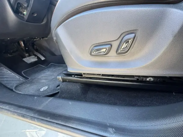MG ZS Maximal Luxury 19