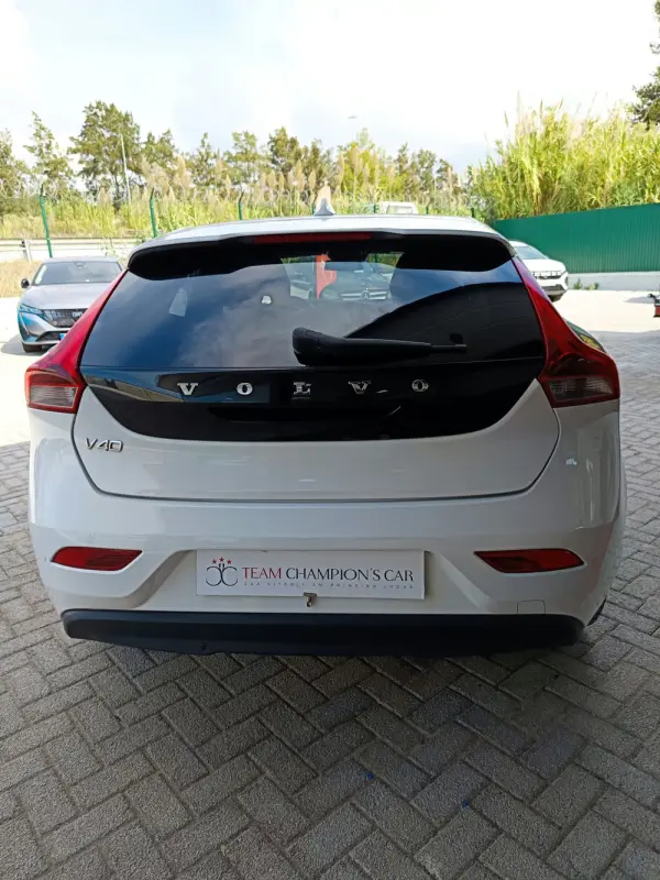 Volvo V40 1.6 D2 Eco Momentum 6