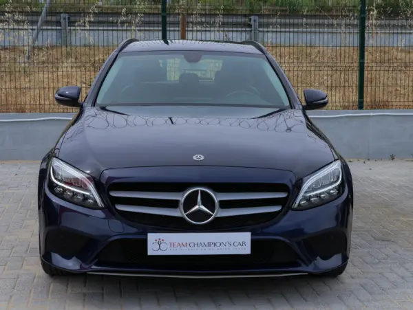 Mercedes-Benz C 180 Station / 9-Tronic 12